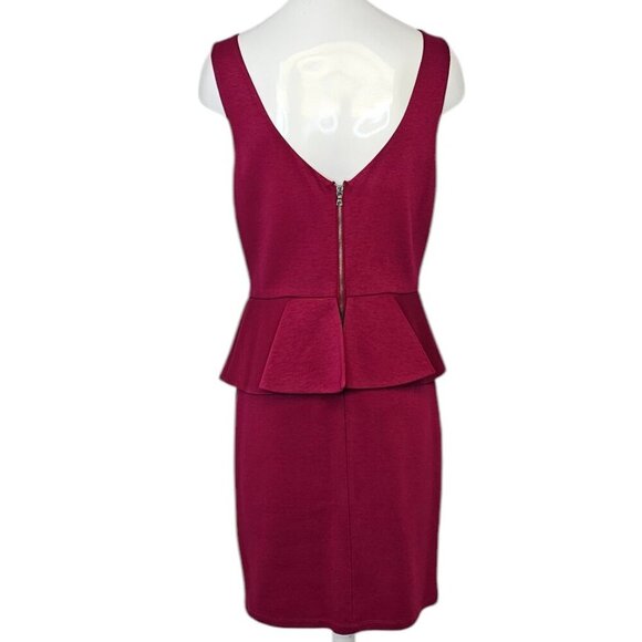 Alice + Olivia Peplum Bodycon V-Back Dress, Lined, Zip Up, Stretch, Party,Size 8 - Picture 2 of 7